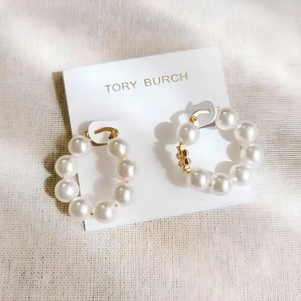 Kira Pearl  Hoop Earrings
